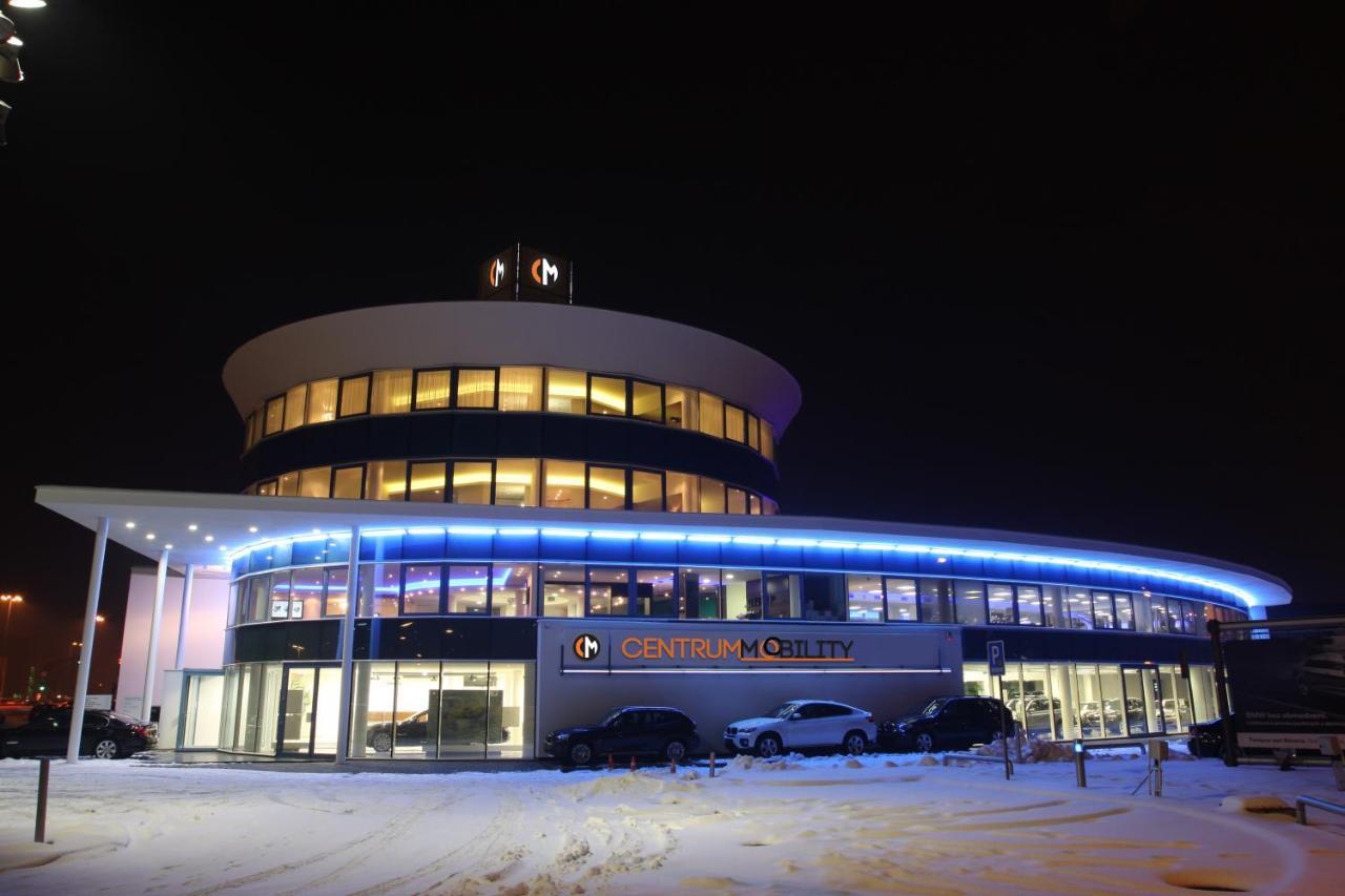 Tempus Club Garni Hotel Bratislava Luaran gambar